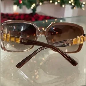 Dior | Accessories | Dior Zenaide Sunglasses | Poshmark display picture 3